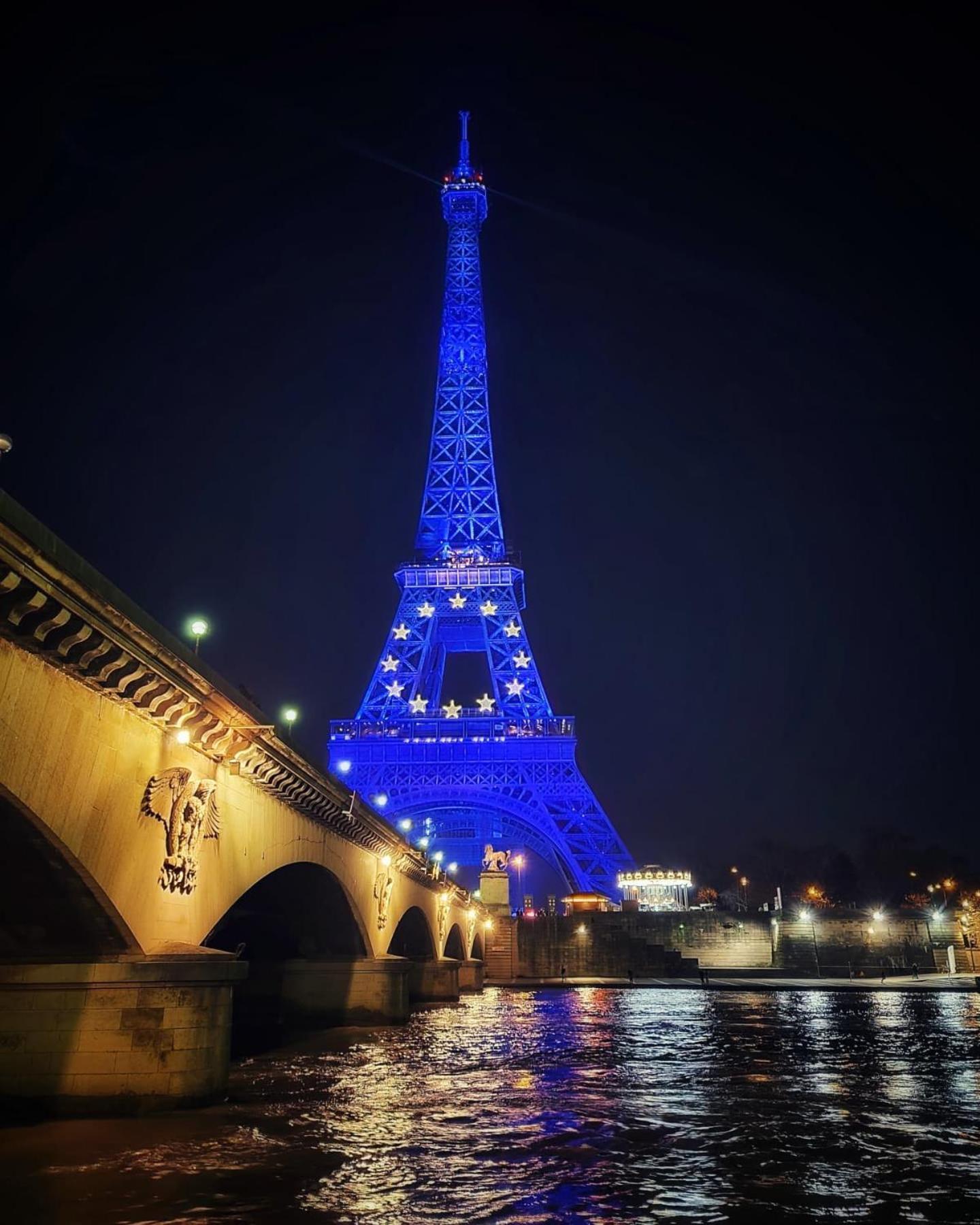Studio Champs Elysees Tour Eiffel Parijs Buitenkant foto